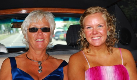 Mor og Tonje sommerfriske i limousin.
